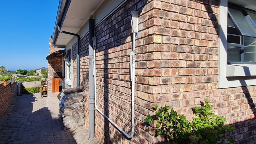 3 Bedroom Property for Sale in Dana Bay Western Cape
